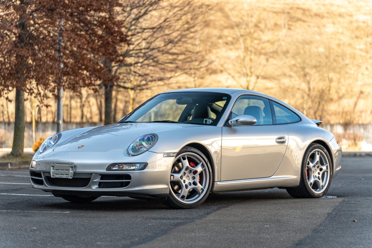 Porsche 911 Carrera S (997)