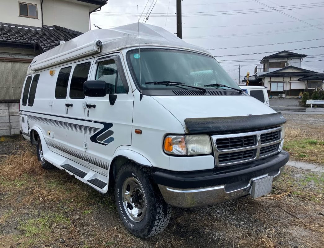 Dodge RAM3500 camper
