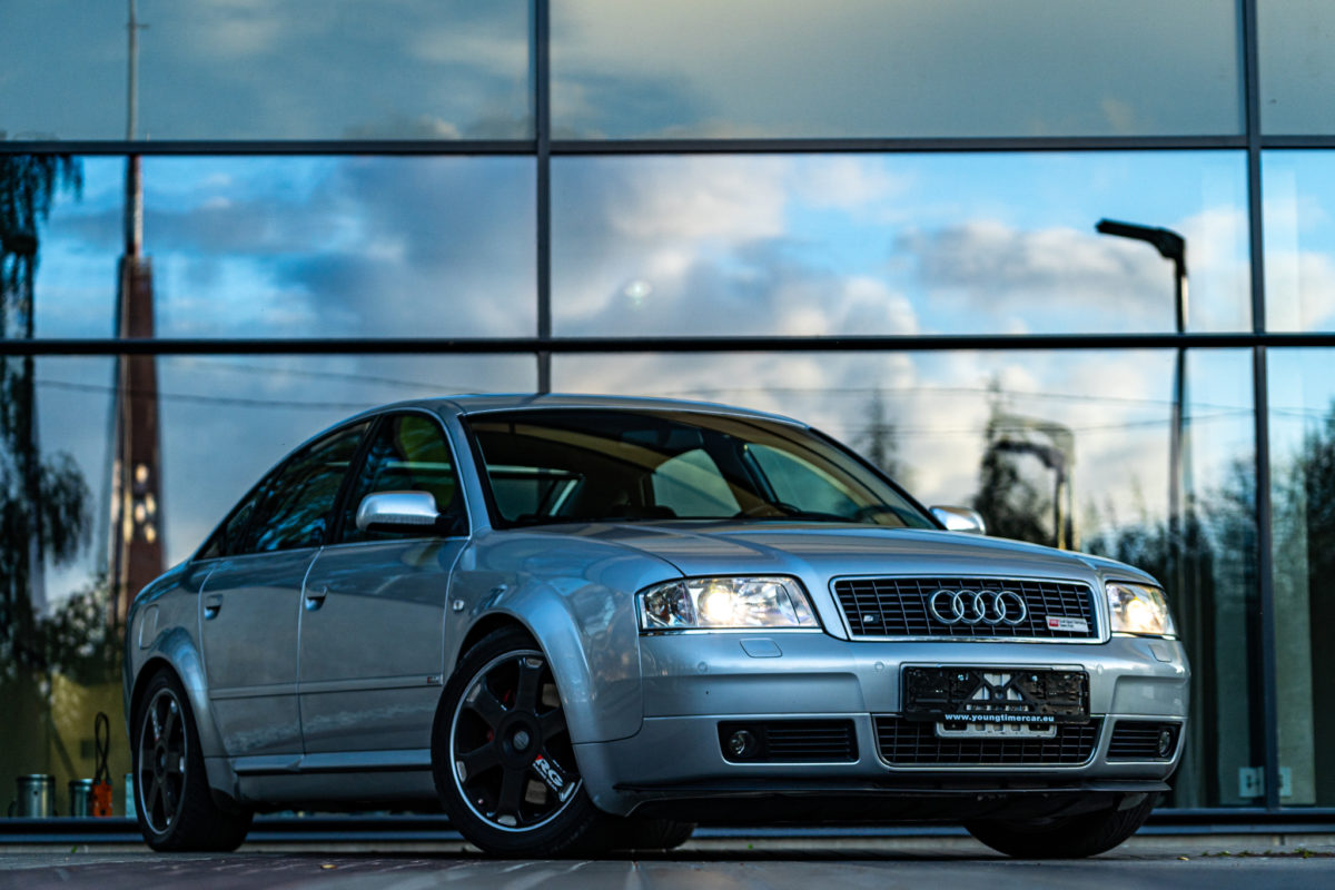 Audi S6 C5