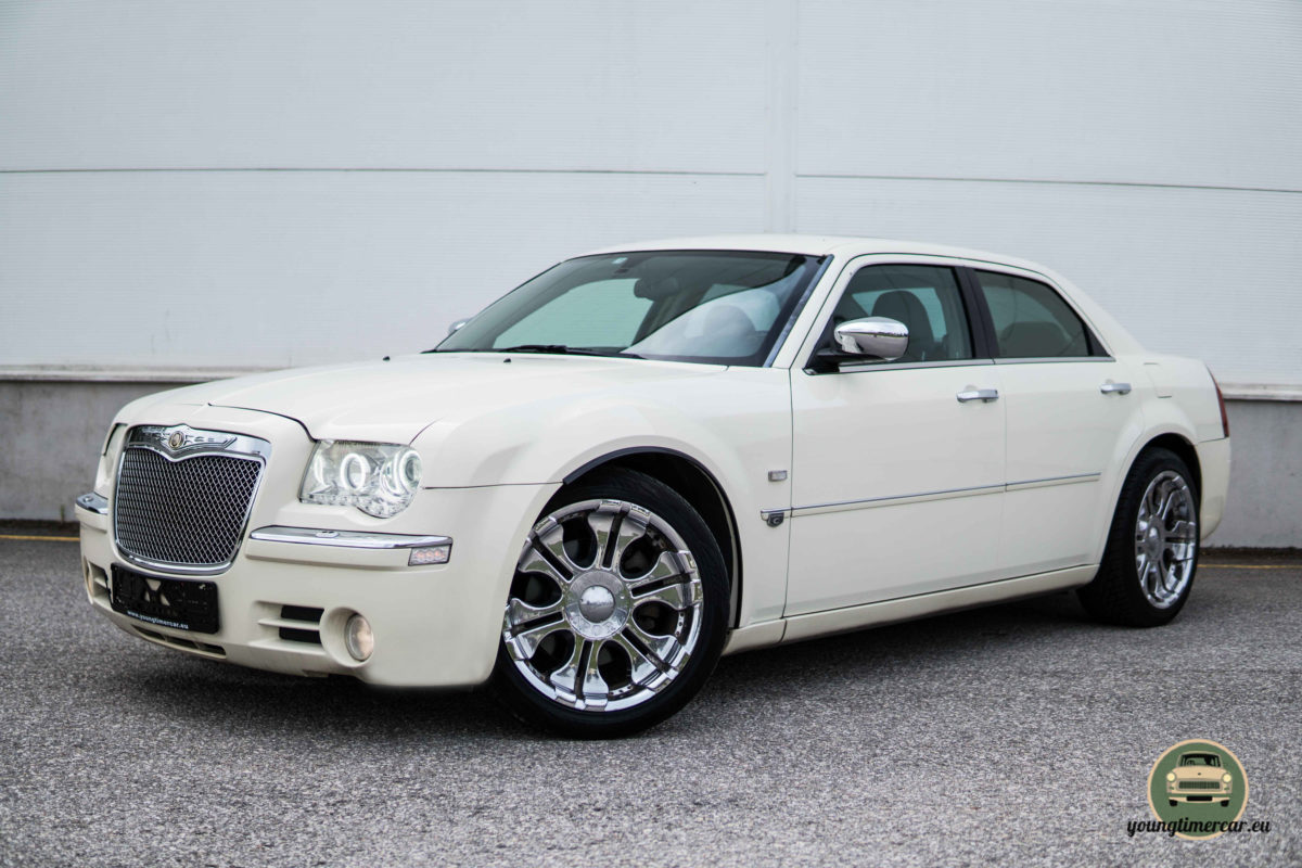 Chrysler 300C HEMI