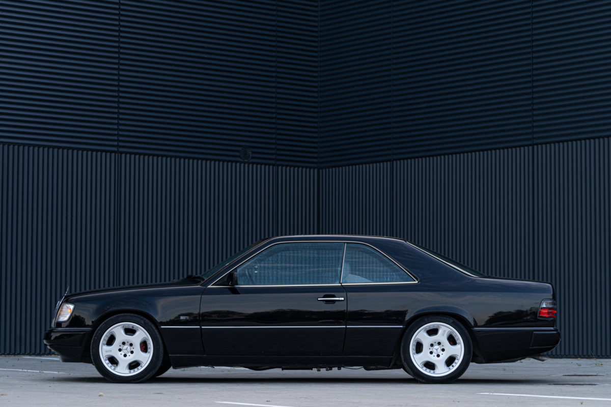 Mercedes-Benz CE 300