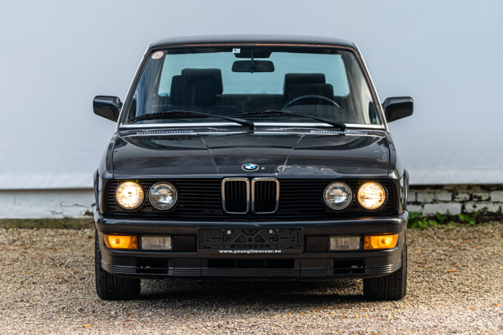 YoungtimerCar.eu | BMW 520 E28 - YoungtimerCar.eu