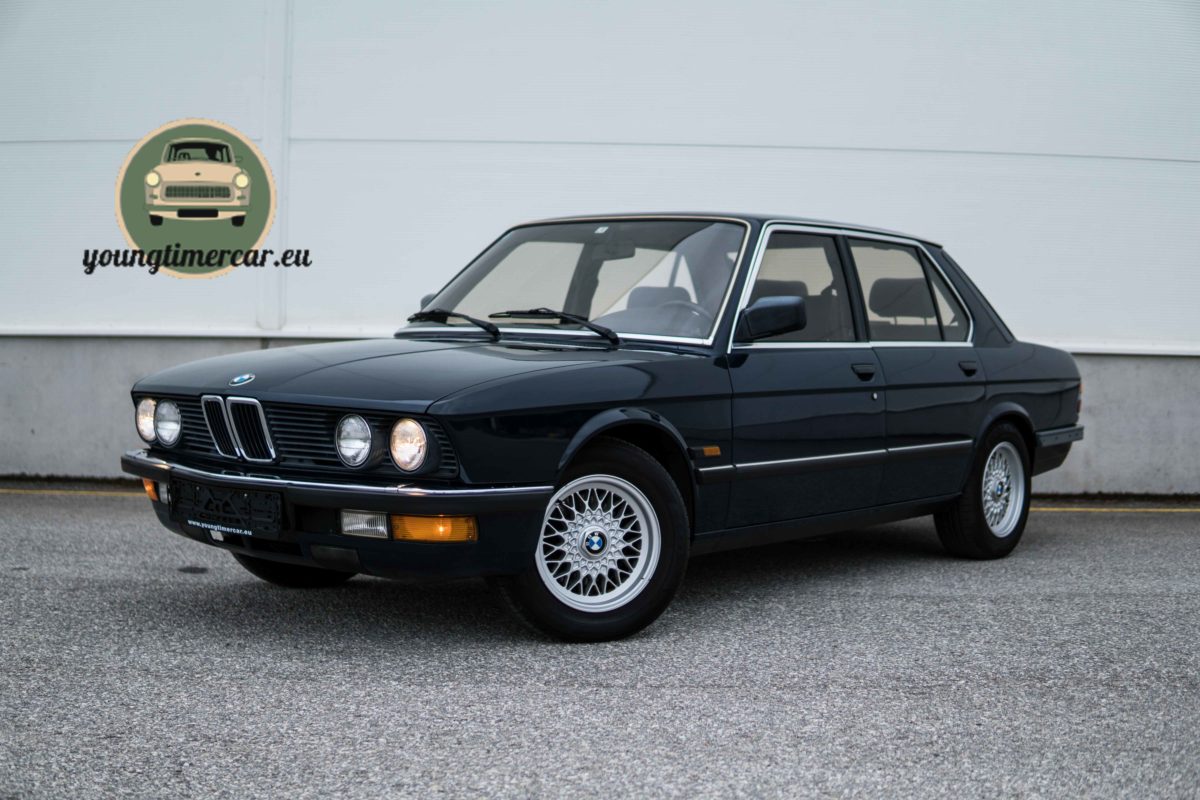 BMW 520 E28