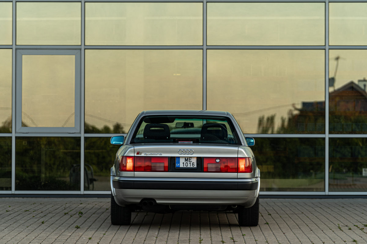 Audi S4 2.2 Turbo