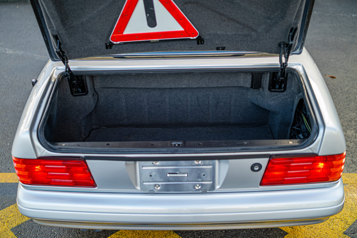Mercedes-Benz SL 320 (R129)