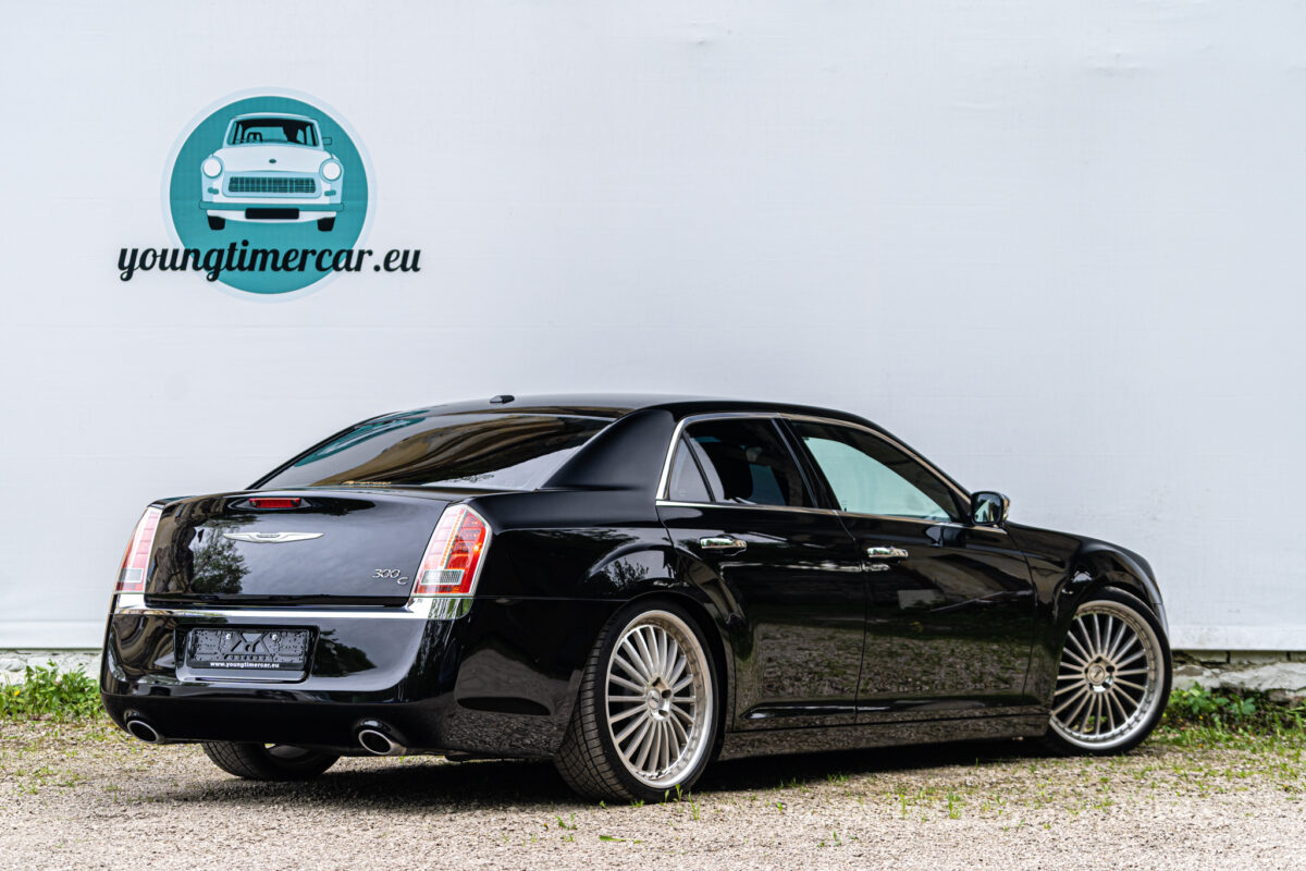 Chrysler 300C HEMI