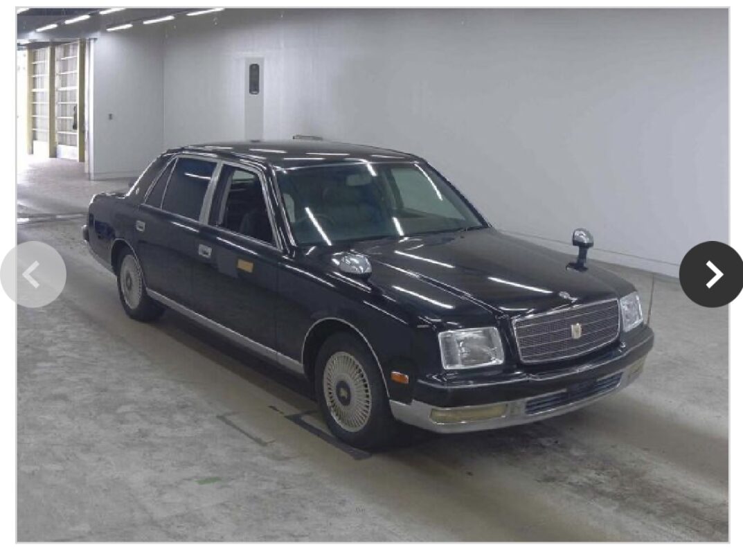 Toyota Century 5.0 V12