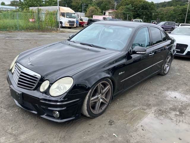 Mercedes-Benz E 63 AMG