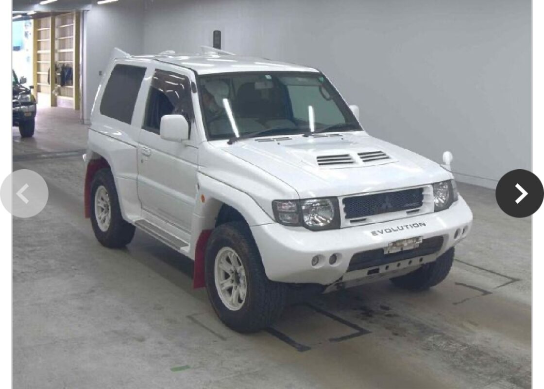 Mitsubishi Pajero Evo