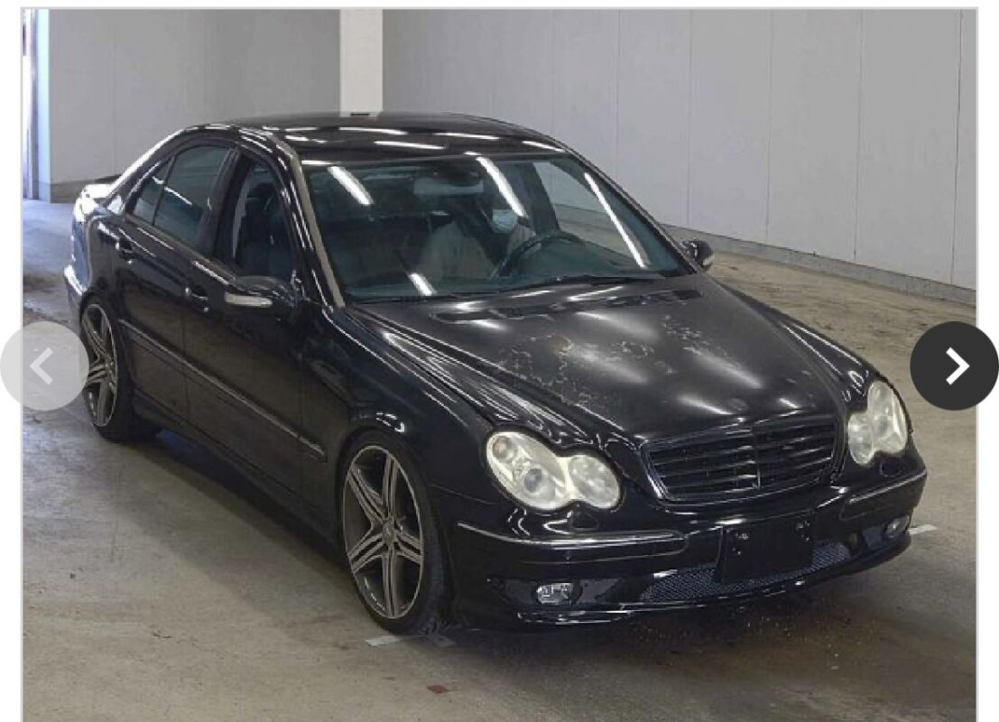 Mercedes-Benz C32 AMG