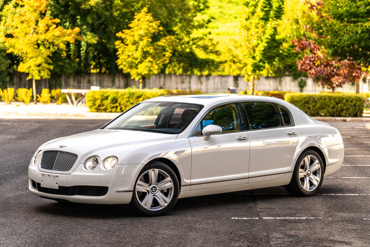 Bentley Continental FLYING SPUR