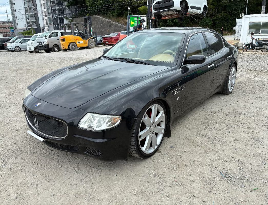 Maserati Quattroporte